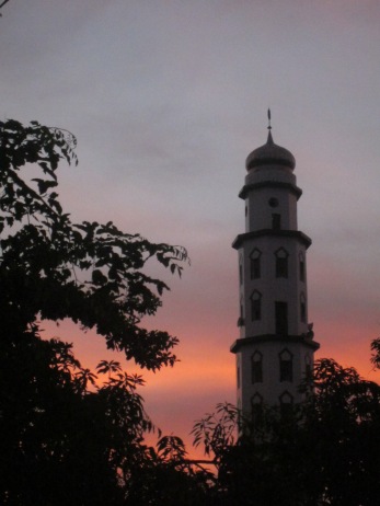 Menara Masjid Pulau Barrang Lompo